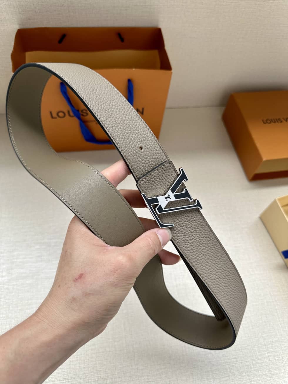 loubelt415_7
