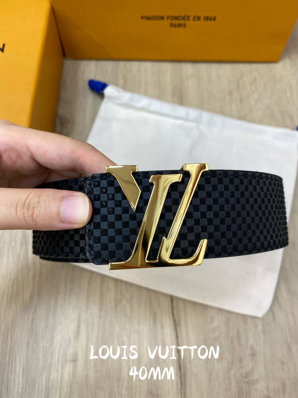 loubelt438_5
