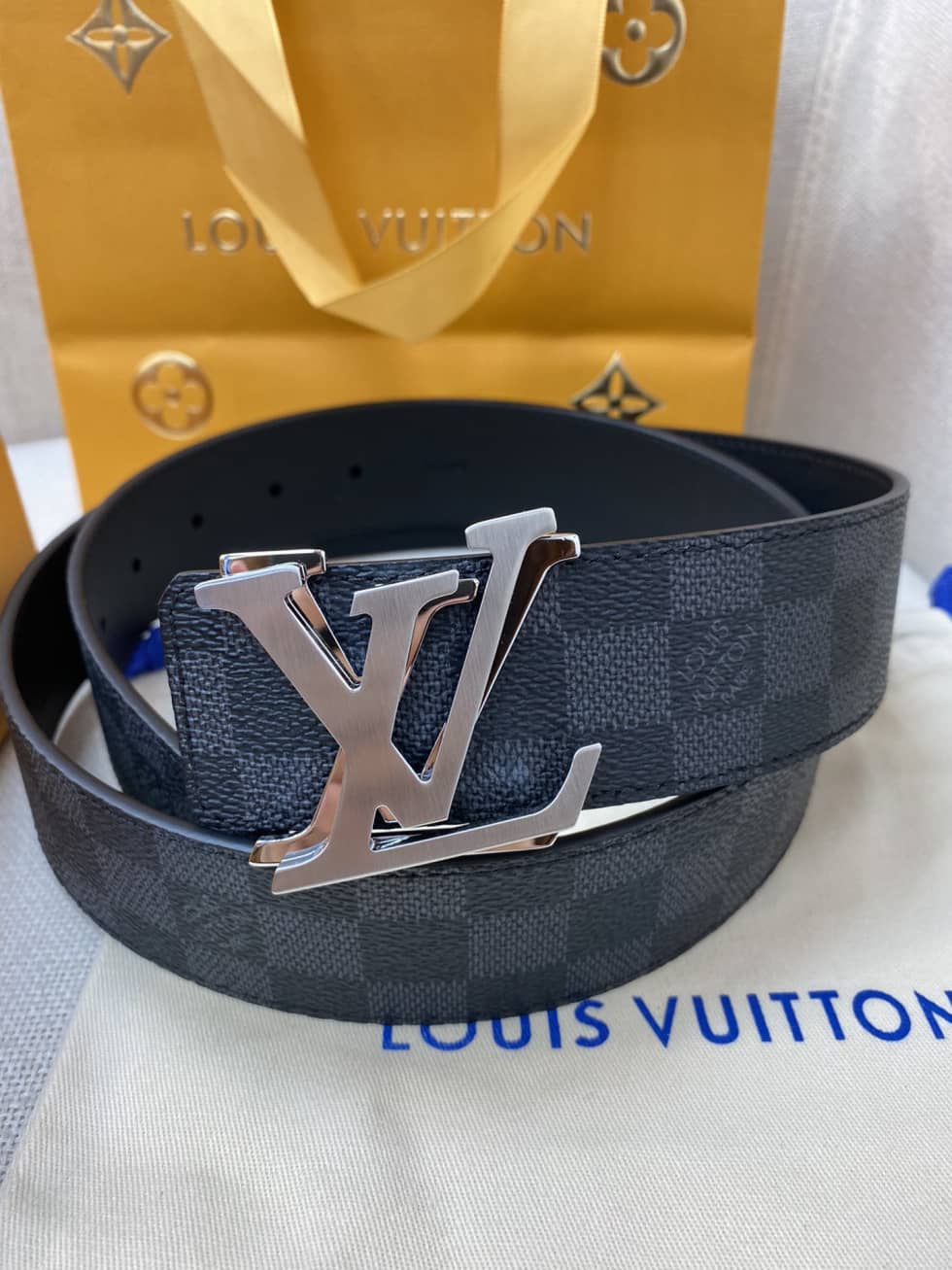 loubelt441_5