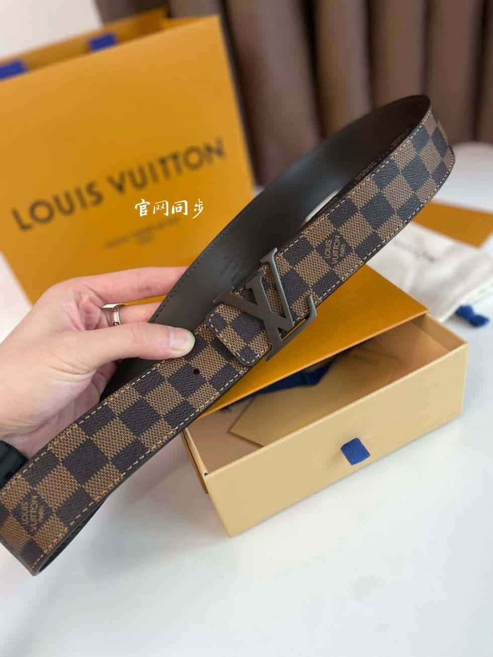 loubelt469_1