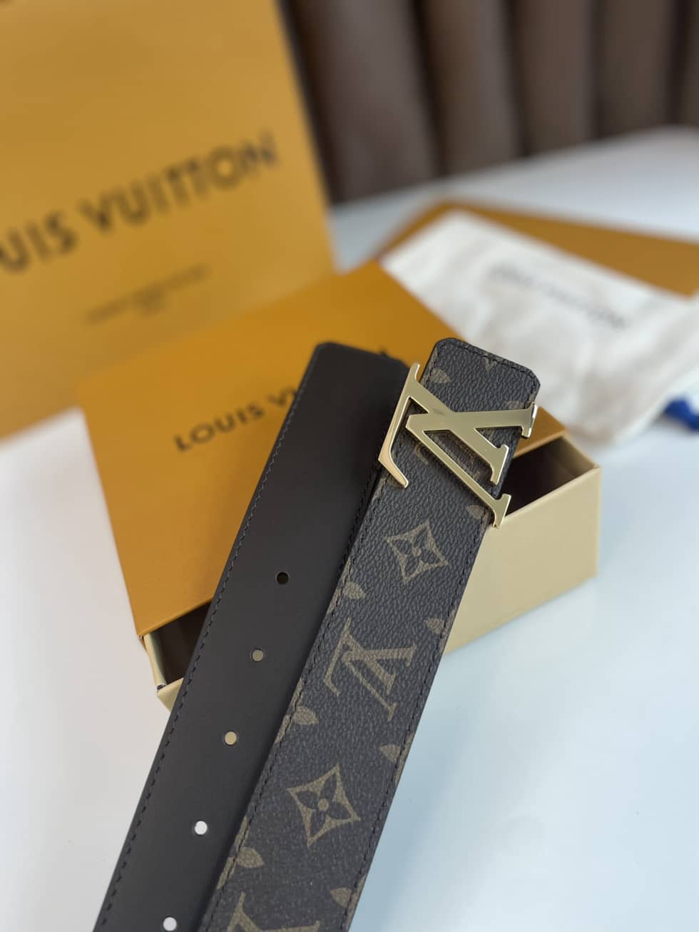 loubelt472_6