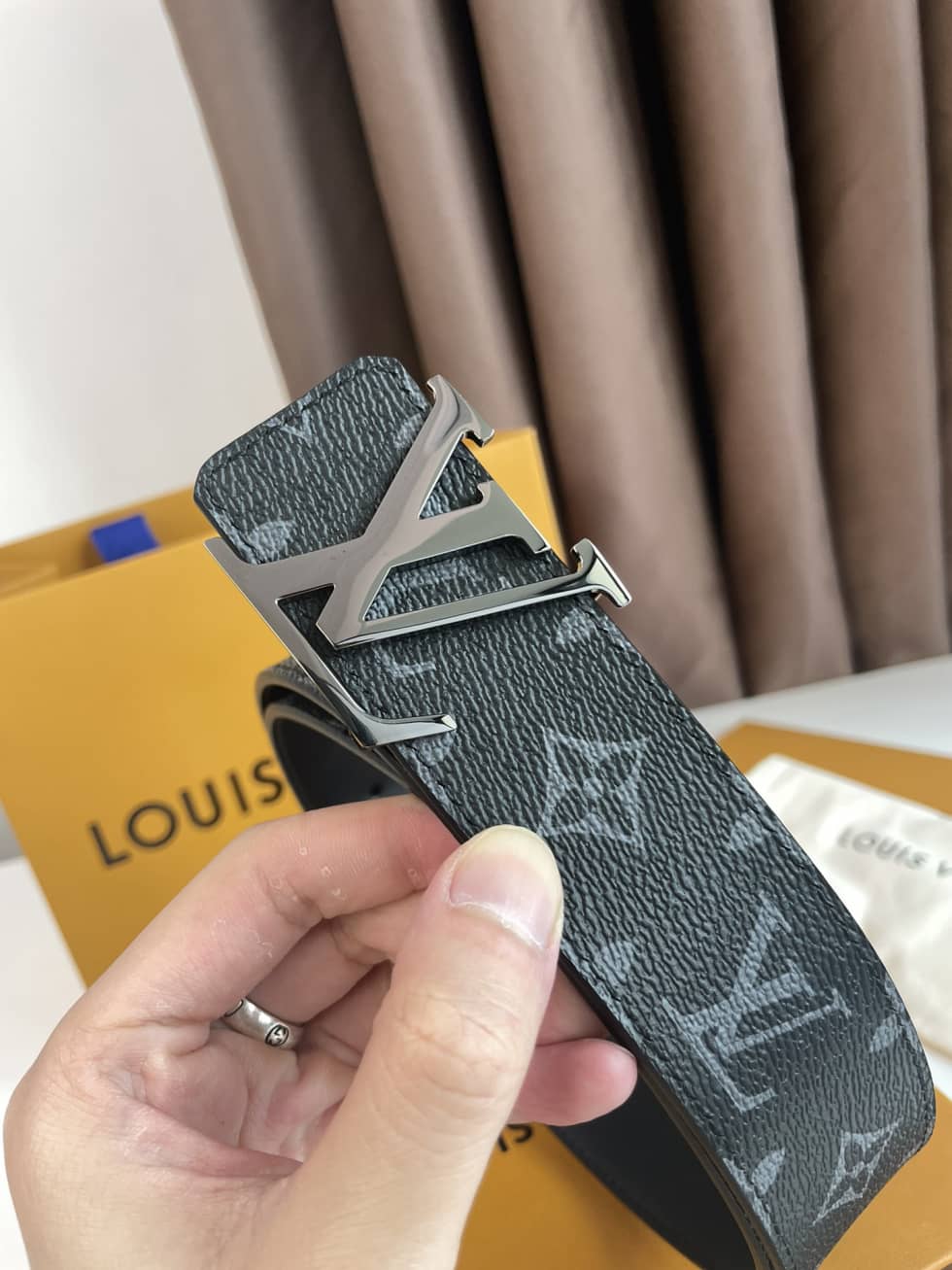 loubelt473_5
