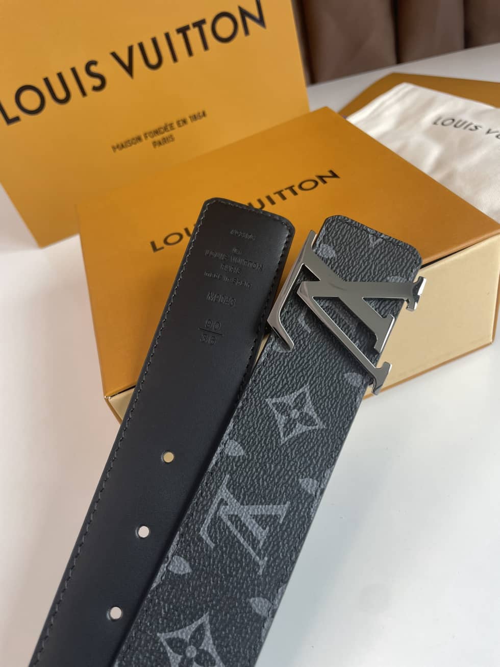 loubelt473_6