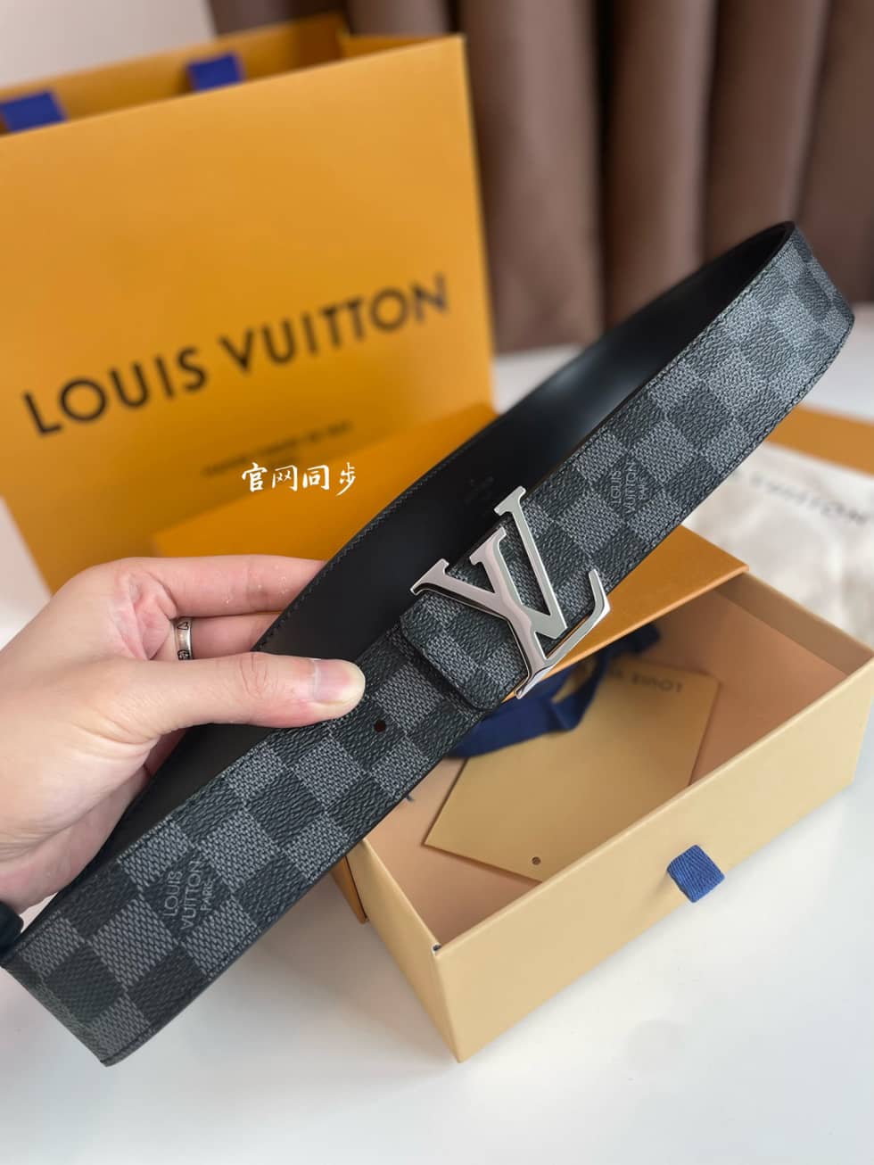 loubelt474_1