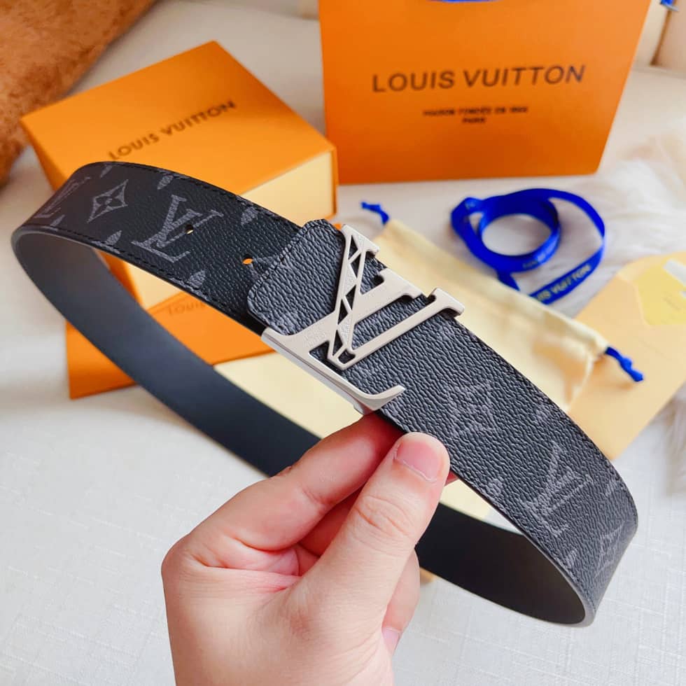 loubelt489_1