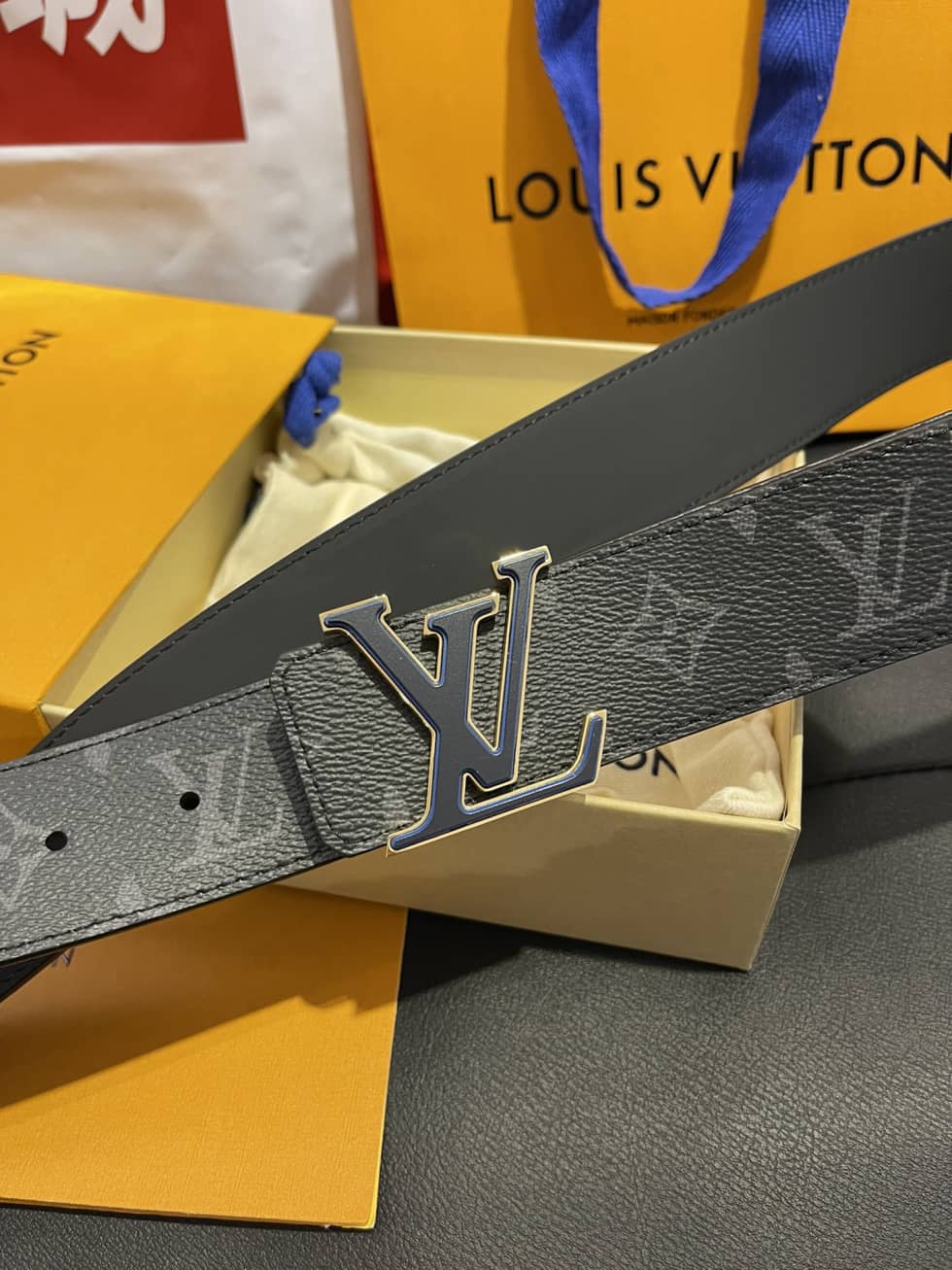 loubelt506_5