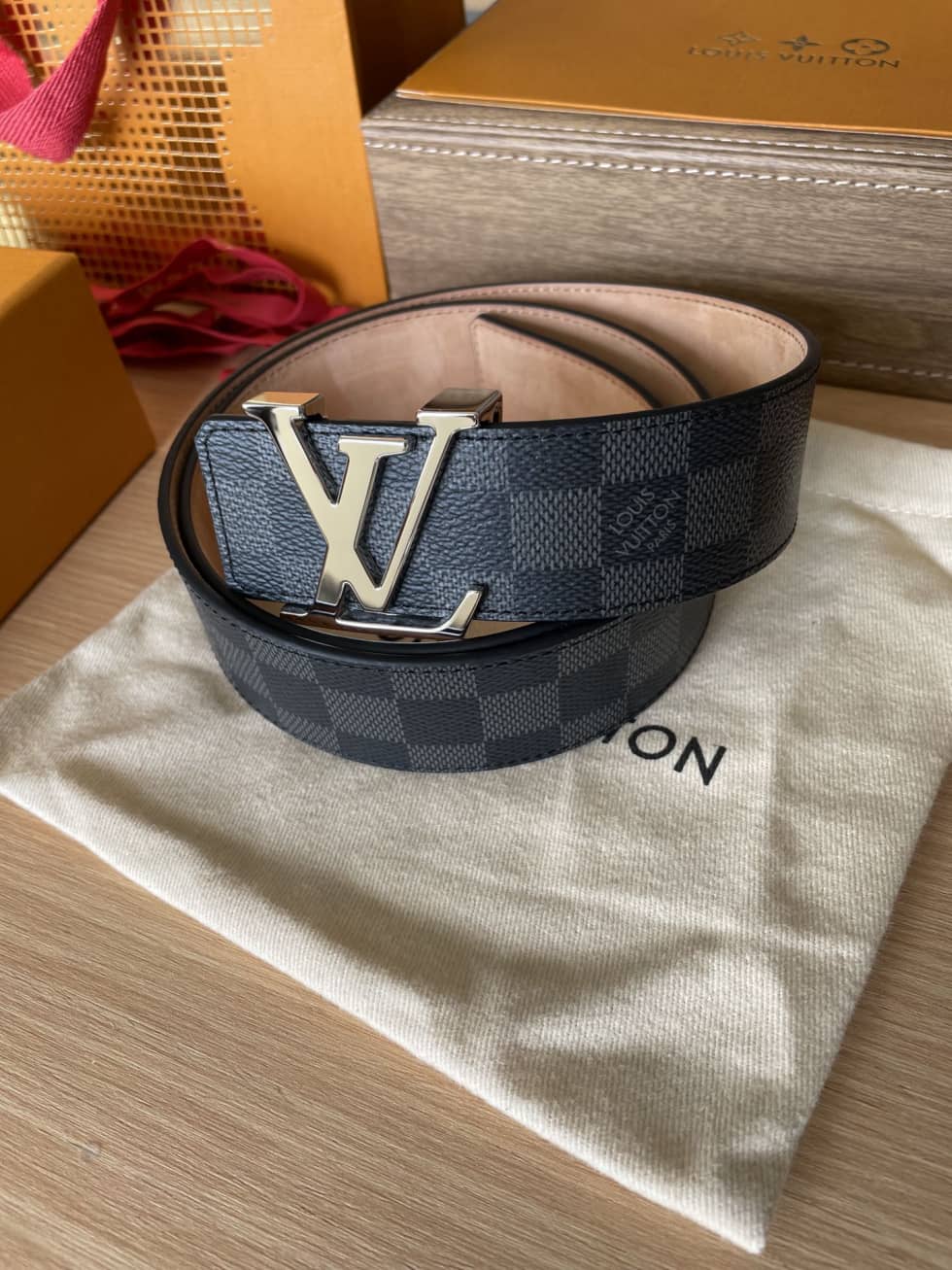 loubelt534_7