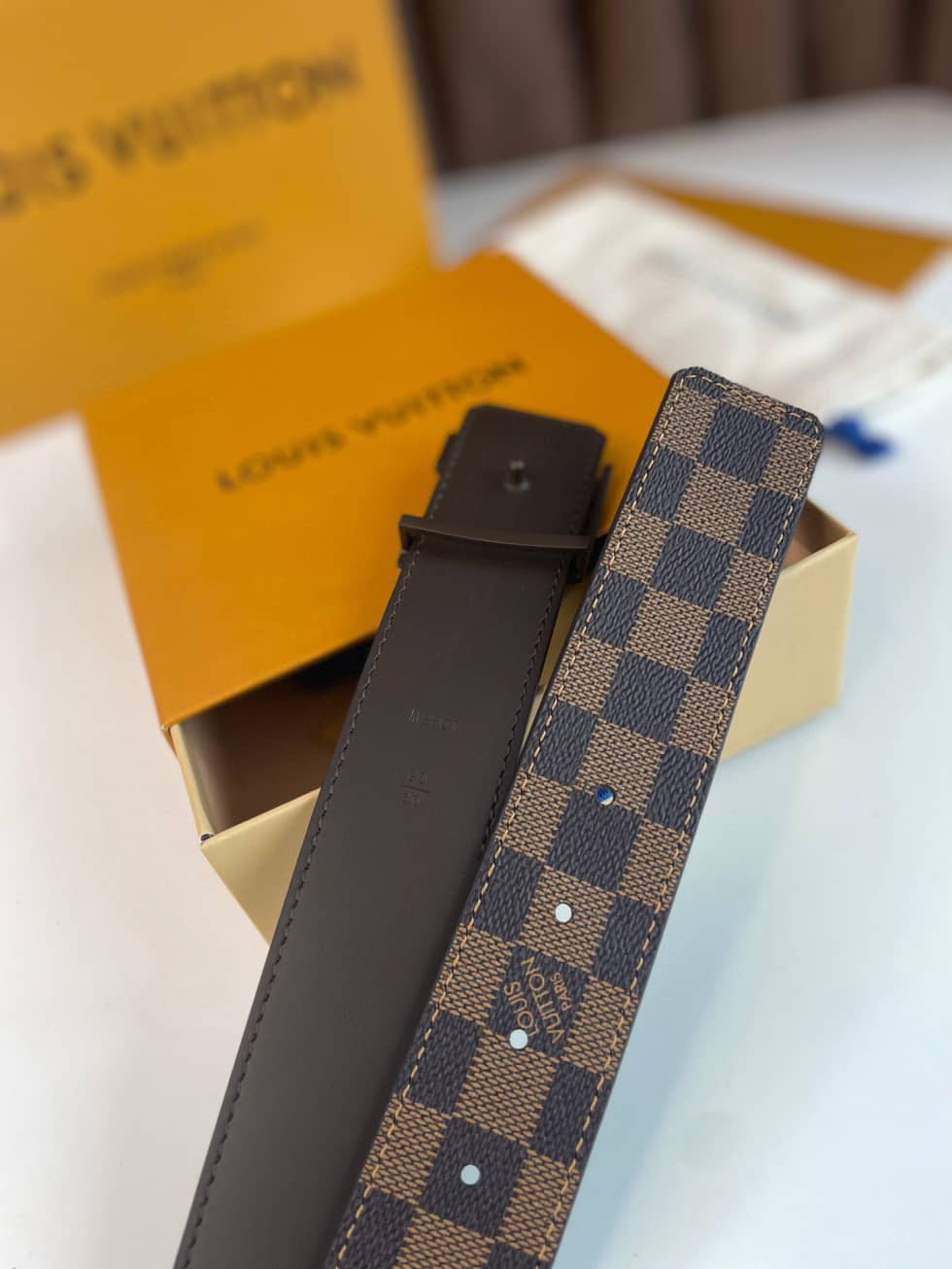 loubelt569_5