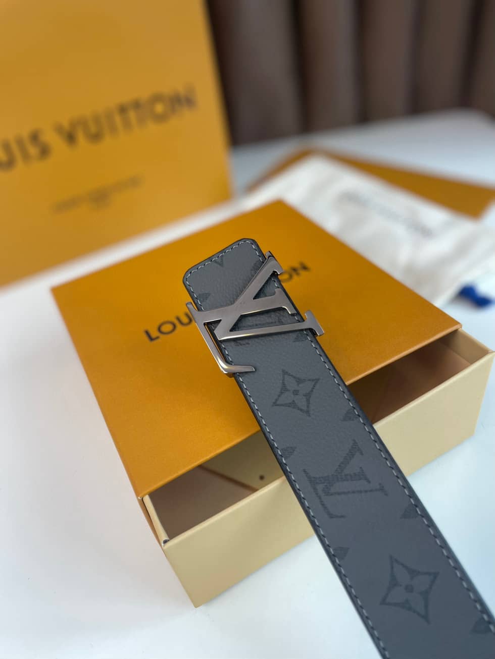 loubelt571_4