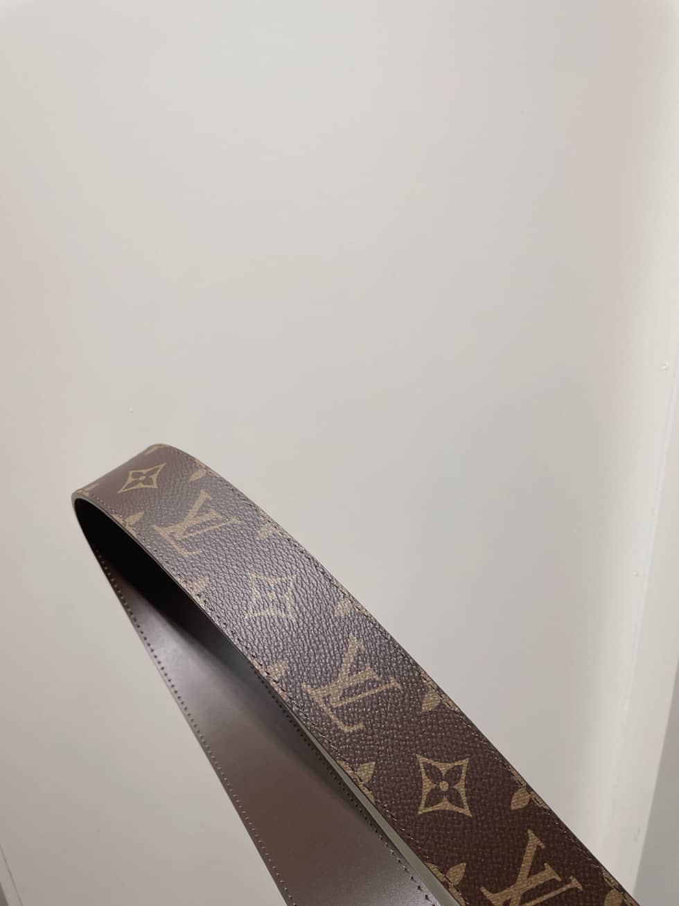 loubelt586_5
