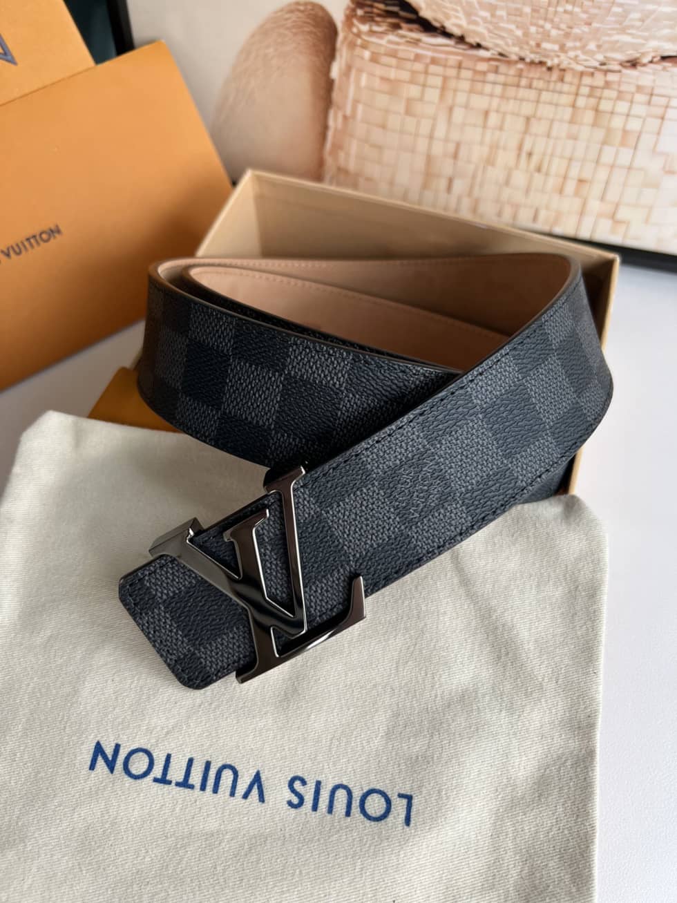 loubelt597_1