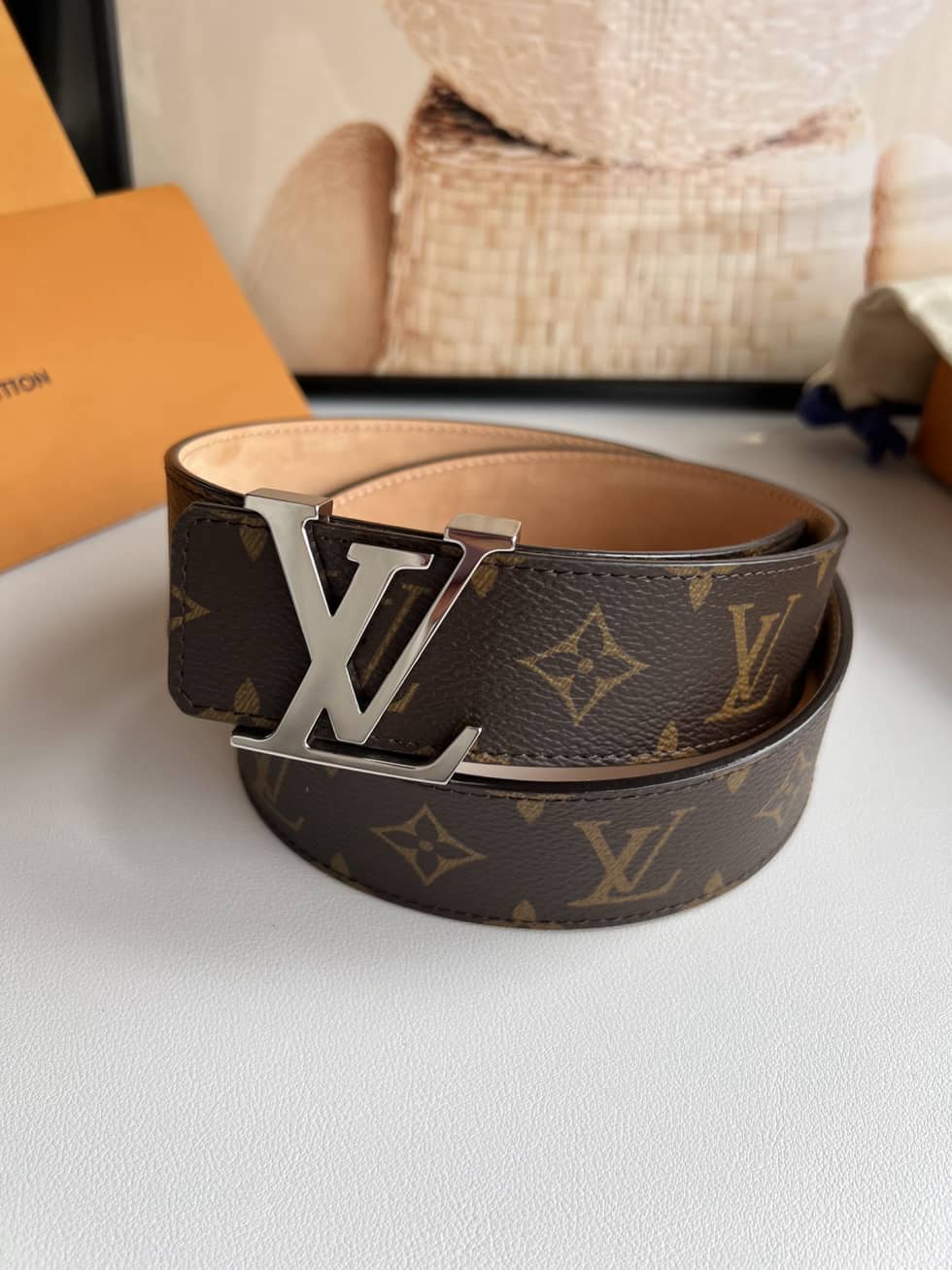 loubelt598_7
