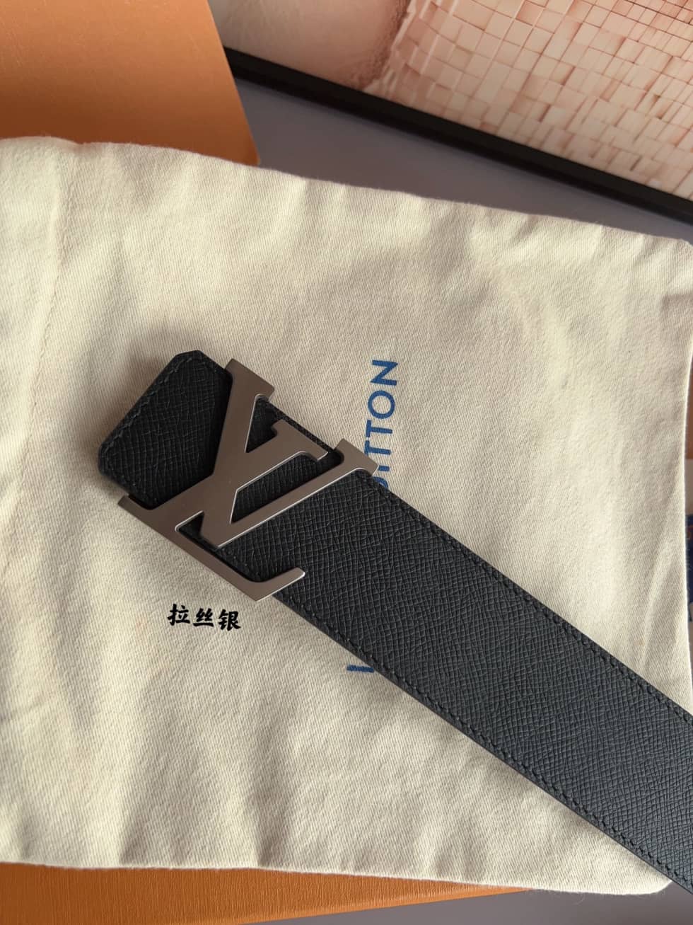 loubelt602_2