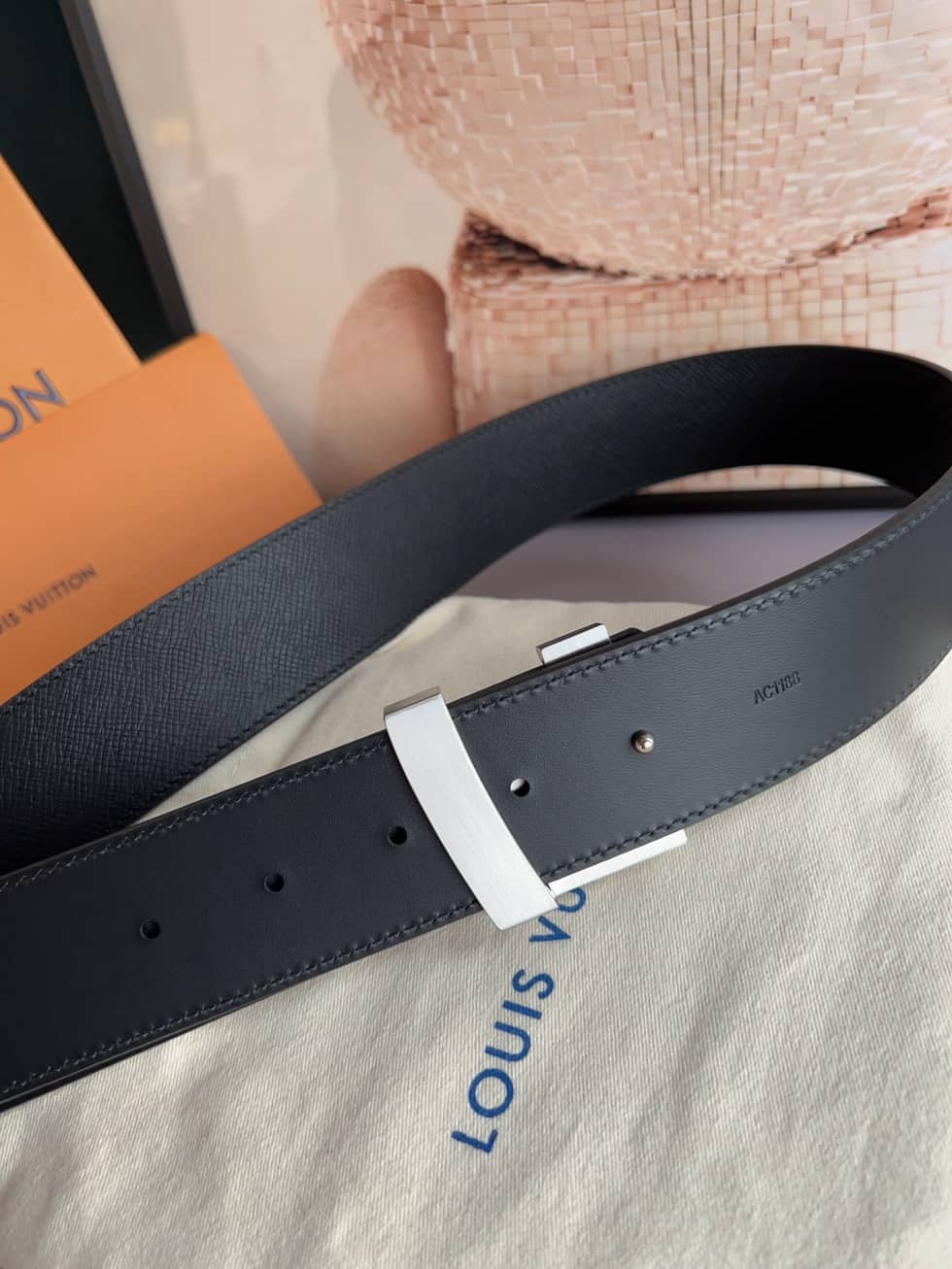 loubelt602_7
