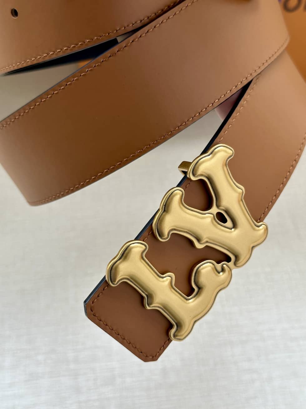 loubelt89_3