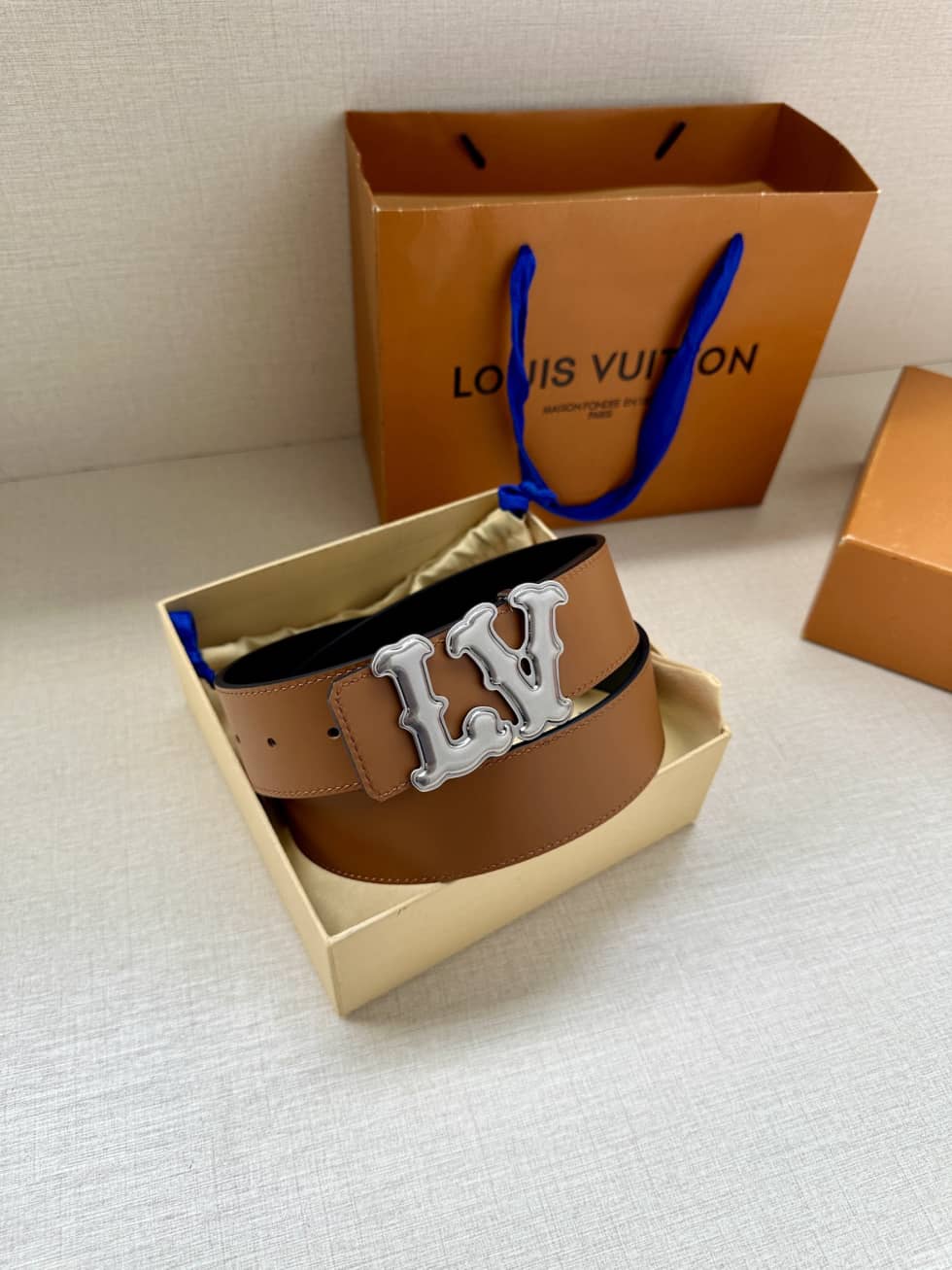 loubelt89_8
